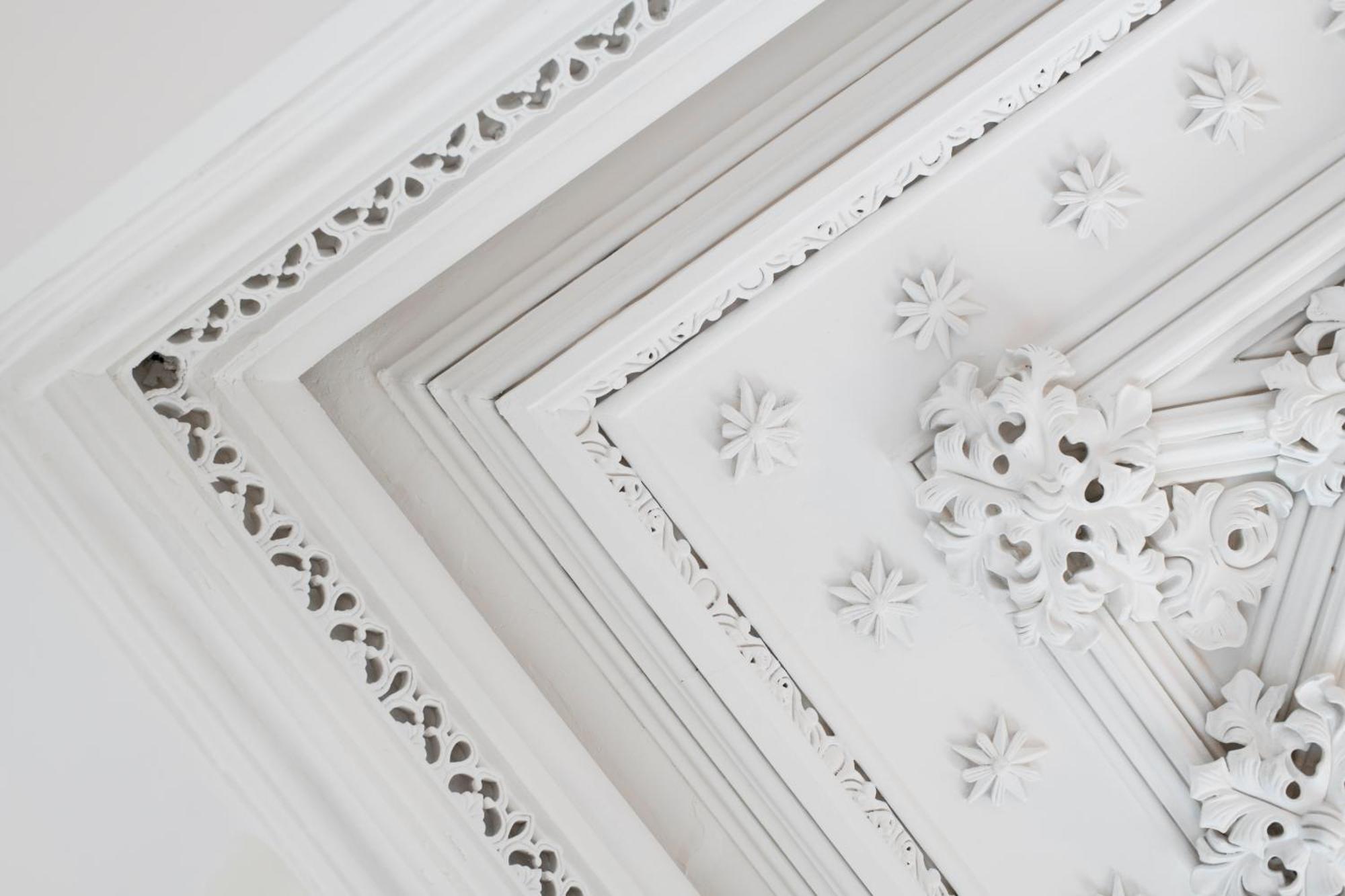 1877 Estrela Palace Aveiro Exterior foto Detail of the ceiling